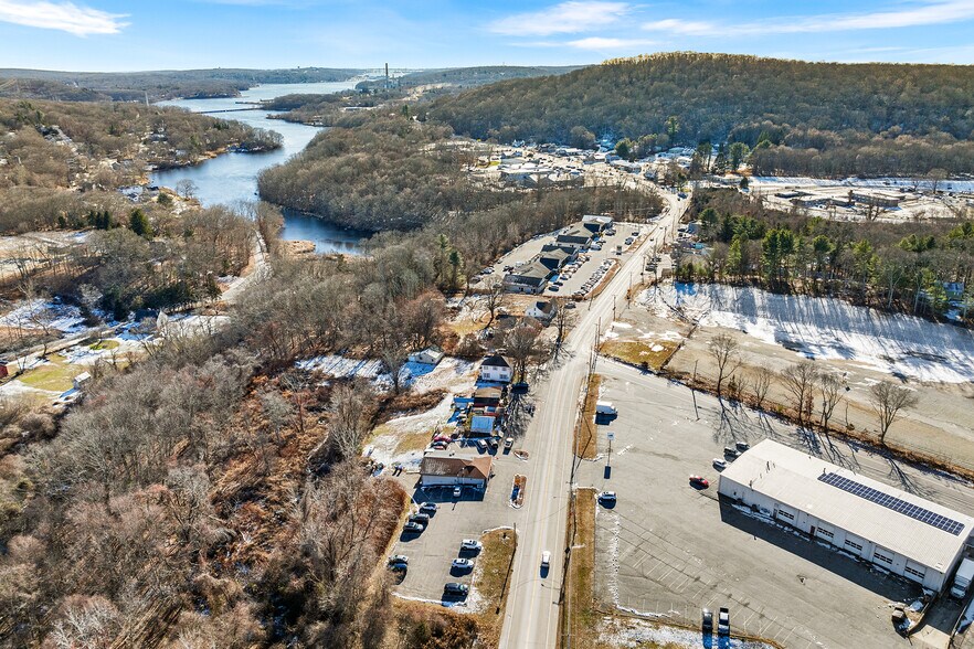 More Photos Of 1105 Route 32, Uncasville Freestanding For Sale