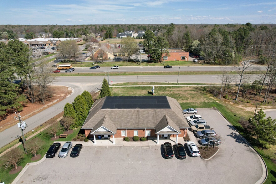 More Photos Of 10611 Greenyard Way, Chester Medical For Sale