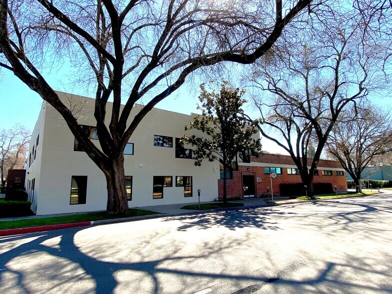 Primary Photo Of 1801 7th St, Sacramento Office For Lease