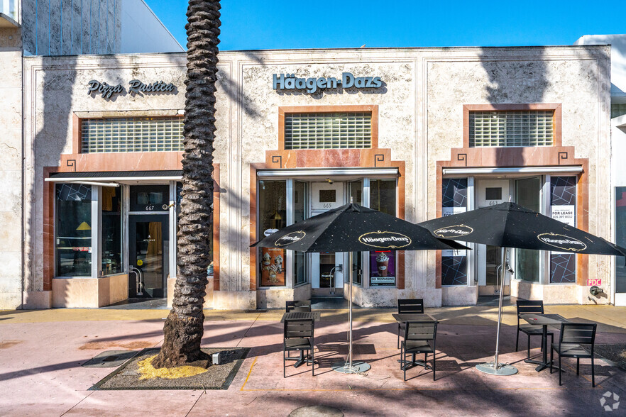 Primary Photo Of 663-669 Lincoln Rd, Miami Beach Storefront For Lease