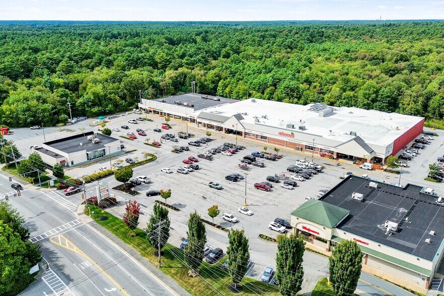 More Photos Of 121-137 Marion Rd, Wareham Unknown For Lease