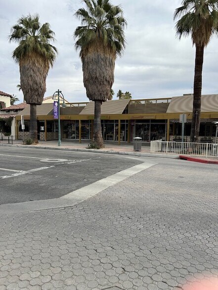 More Photos Of 252 S Palm Canyon Dr, Palm Springs Storefront Retail Office For Lease