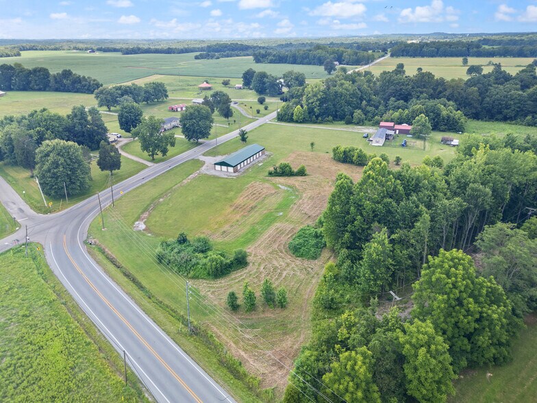 More Photos Of E State Road 66, Leavenworth Warehouse For Sale