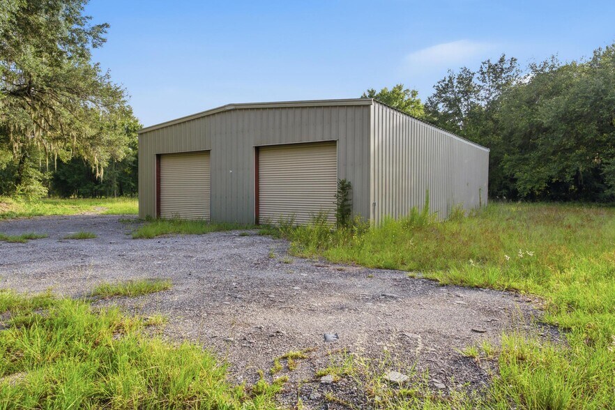 More Photos Of 7112 Marsh Bend Trl, Wildwood Warehouse For Lease