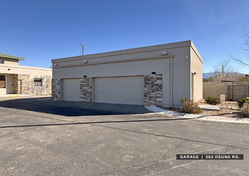 More Photos Of 583-585 Osuna Rd, Albuquerque Freestanding For Sale