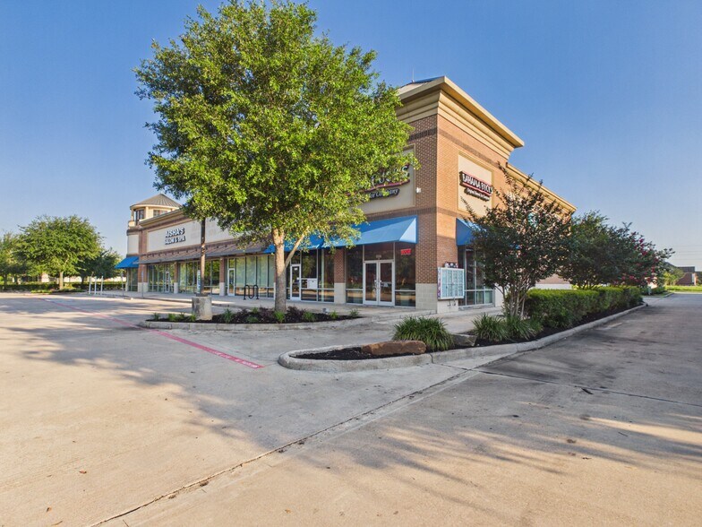 More Photos Of 1227 Museum Square Dr, Sugar Land Storefront Retail Office For Sale