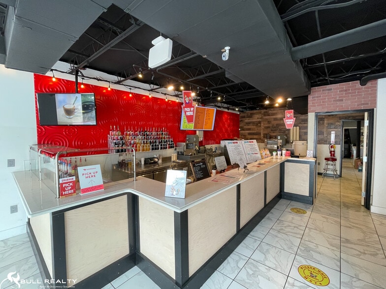 More Photos Of 728 Monroe Dr NE, Atlanta Storefront Retail Office For Lease