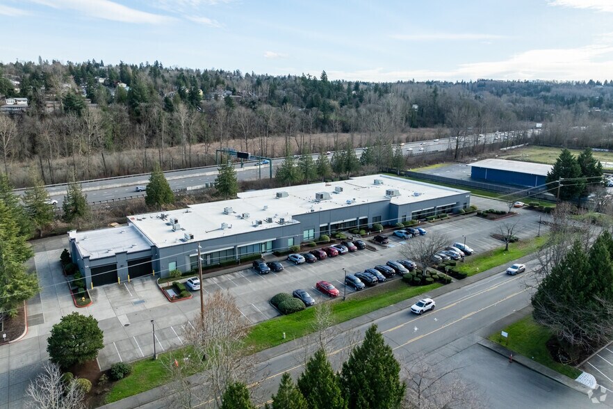 More Photos Of 2500 E Valley Rd, Renton Office For Sale