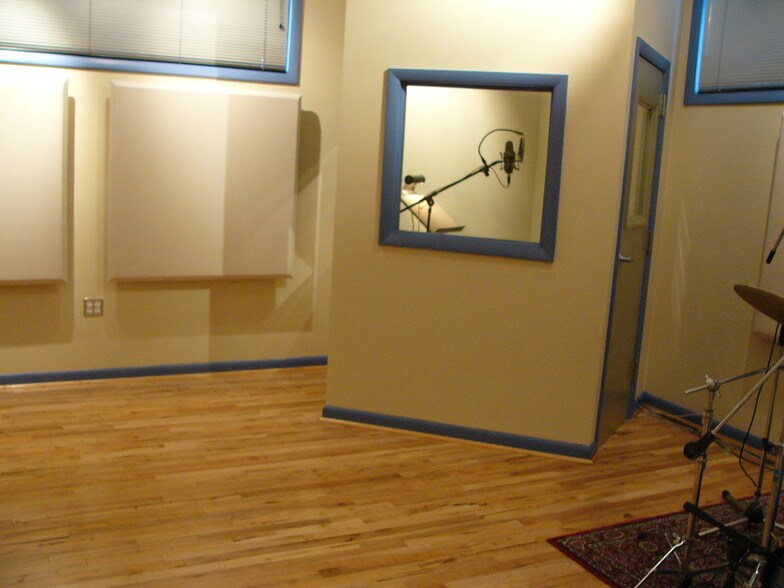 More Photos Of 1930 Monroe Dr NE, Atlanta Office For Sale