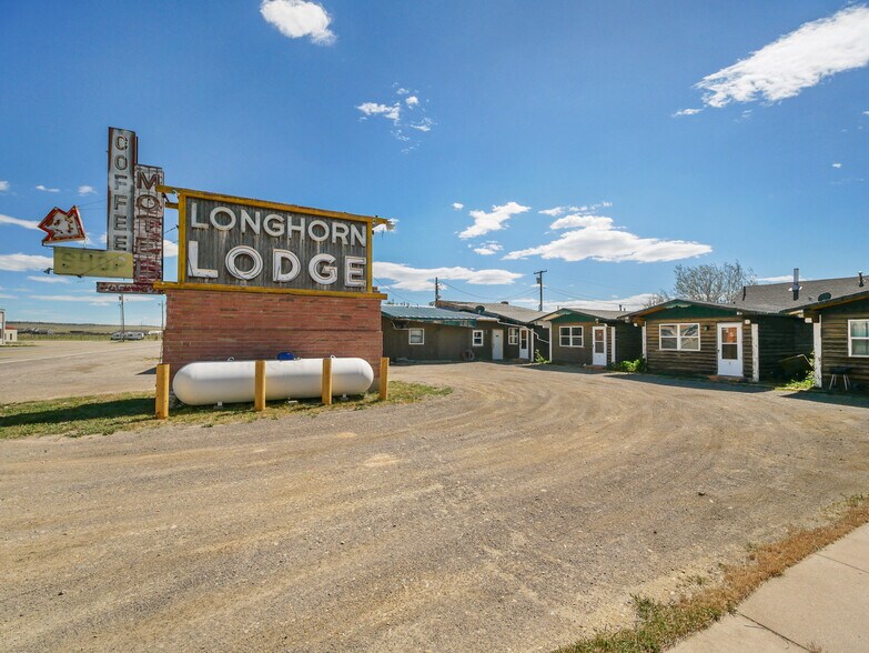 More Photos Of 365 4th St, Rock River General Retail For Sale