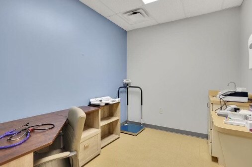 More Photos Of 12 Sammy McGhee Blvd, Jasper Medical For Sale