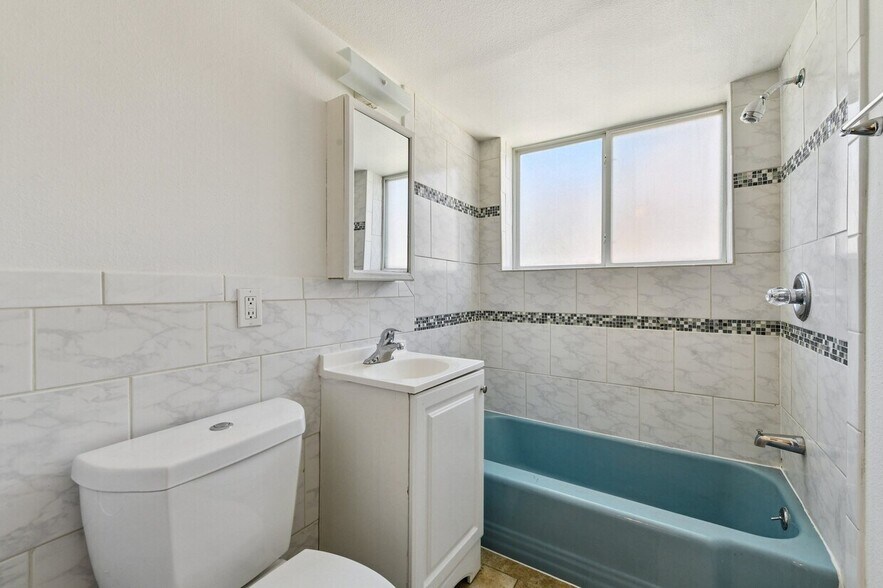 More Photos Of 1725 W Mosier Pl, Denver Apartments For Sale