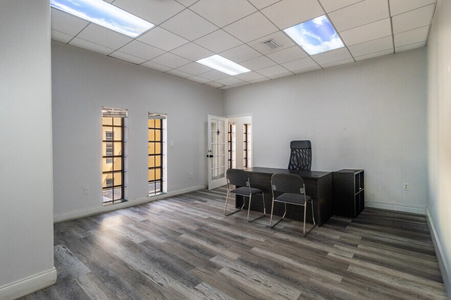 More Photos Of 3337 NW 74th Ave, Miami Warehouse For Sale