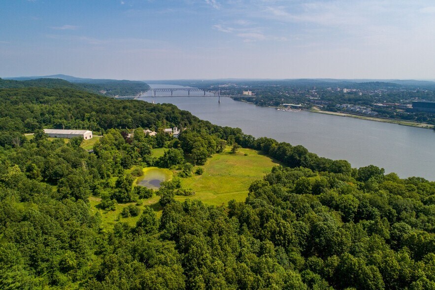 More Photos Of 200 Blue Point Rd, Highland Land For Sale