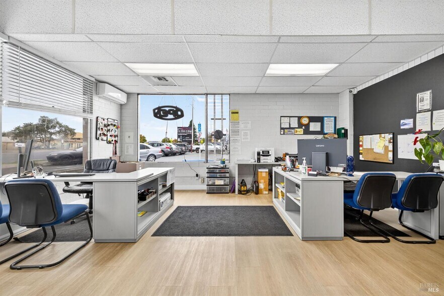 More Photos Of 3110 Santa Rosa Ave, Santa Rosa Auto Dealership For Sale