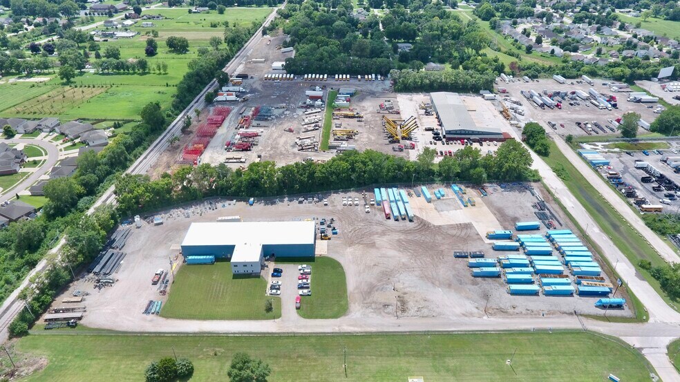 More Photos Of 1110 W Thompson Rd, Indianapolis Warehouse For Lease