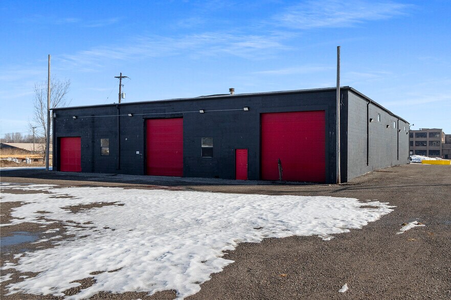 More Photos Of 3101 11th St, Menominee Industrial For Sale