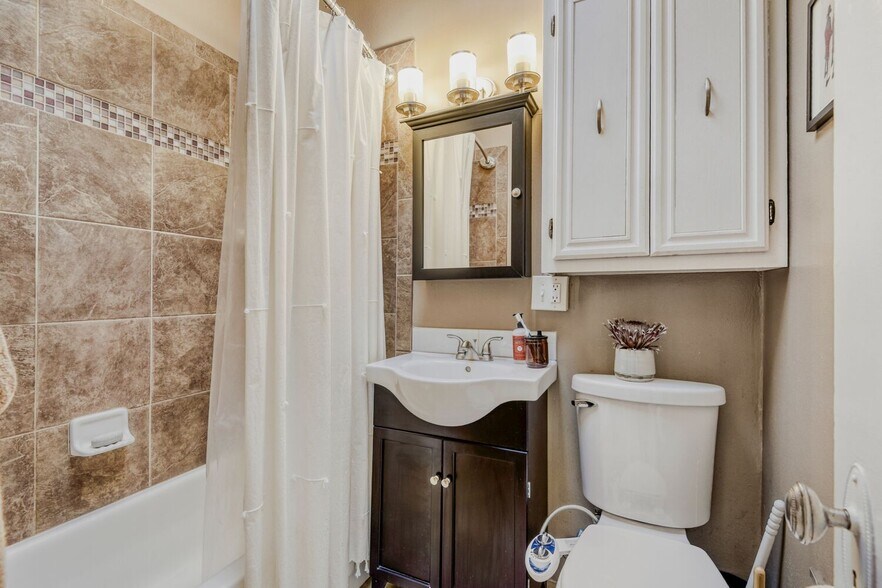 More Photos Of 422 E Tennessee Ave, Denver Multifamily For Sale