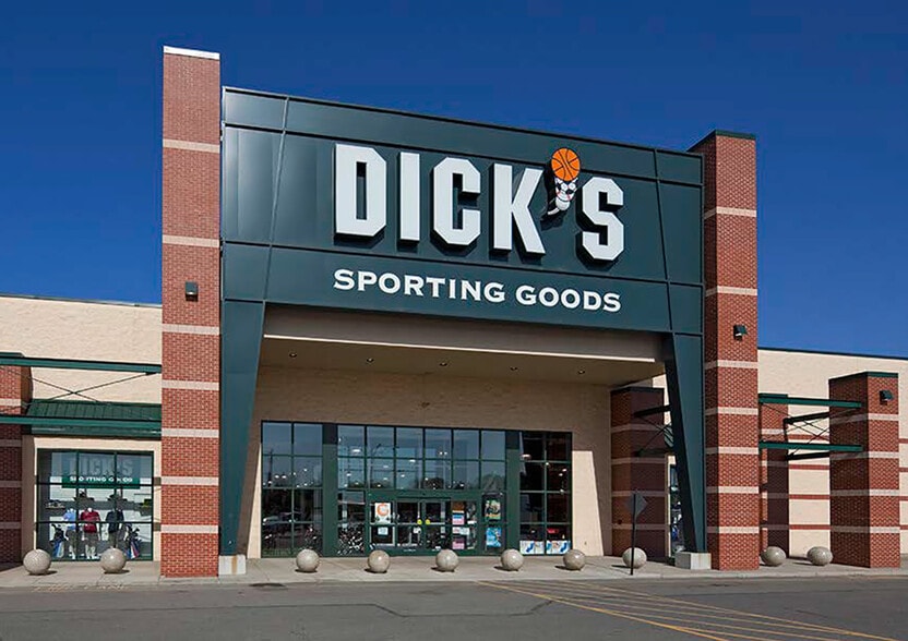 More Photos Of 570 Beaver Valley Mall, Monaca Unknown For Lease