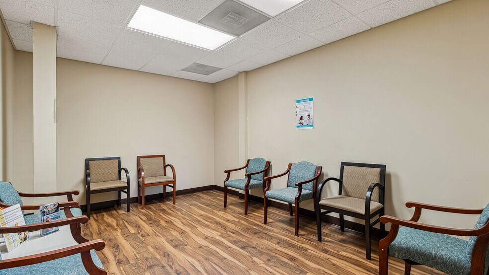 More Photos Of 2149 Valleygate Dr, Fayetteville Medical For Sale