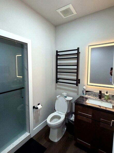 More Photos Of 4708 Lena Rd, Bradenton Warehouse For Sale