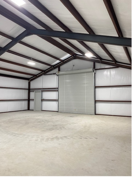 More Photos Of 16830 County Rd 543, Nevada Warehouse For Lease