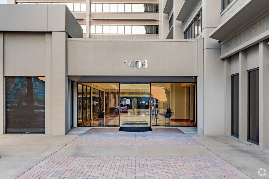 More Photos Of 1410 N Westshore Blvd, Tampa Unknown For Lease