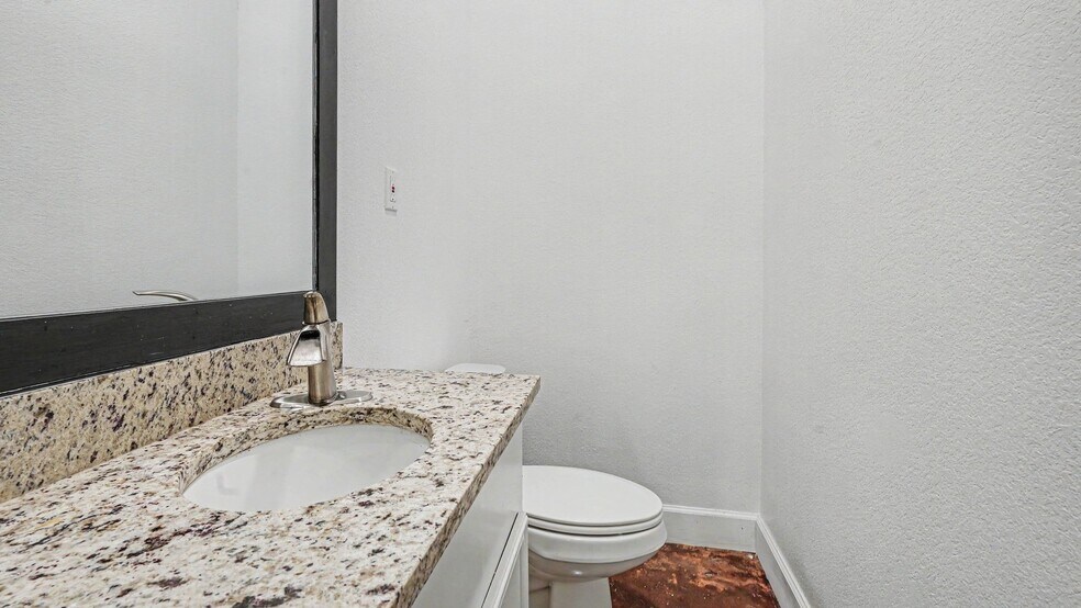 More Photos Of 619 Jackson, Pasadena Storefront Retail Office For Sale