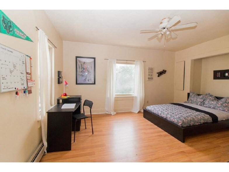 More Photos Of 139 Murray St, Binghamton Multifamily For Sale