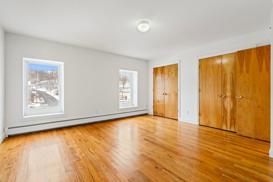 More Photos Of 98 S Main St, Castleton On Hudson Multifamily For Sale