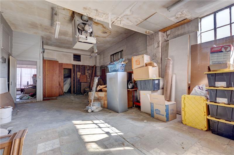 More Photos Of 6220-6226 Raytown Rd, Raytown Flex For Sale