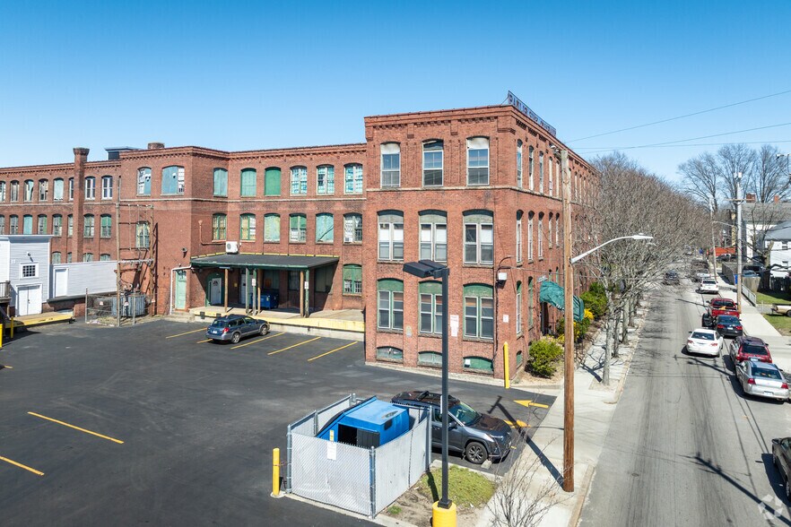 More Photos Of 125-135 Clay St, Central Falls Manufacturing For Sale