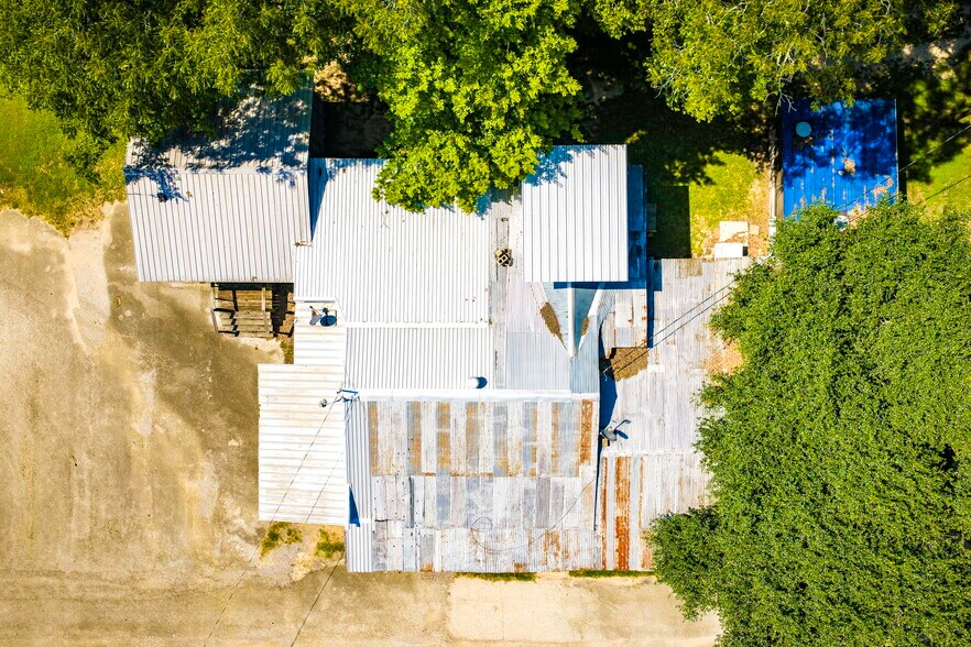 More Photos Of 360 Bill Garsee rd, Moscow Specialty For Sale