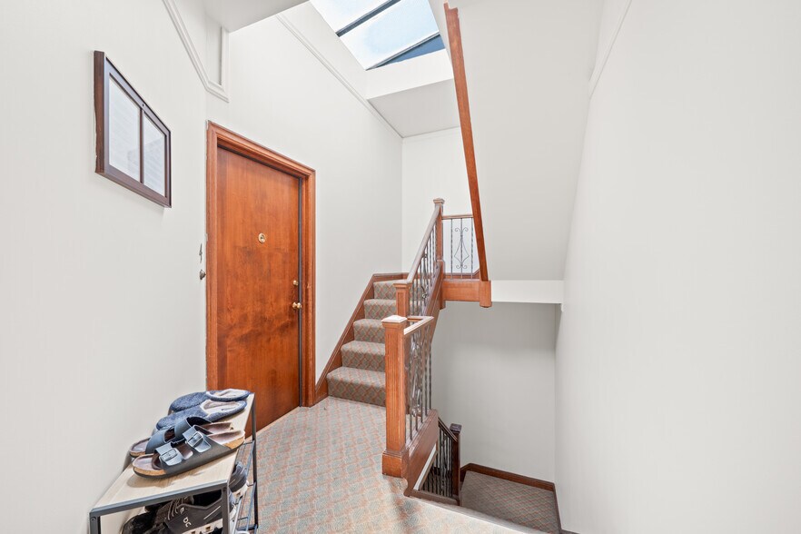 More Photos Of 59 Collingwood St, San Francisco Apartments For Sale