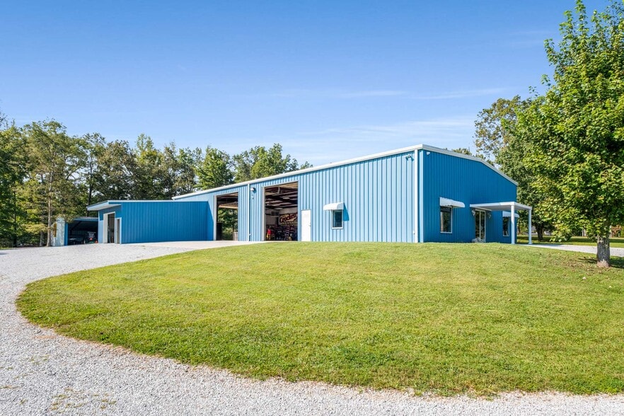 More Photos Of 456 Lakewood Park Rd, Beechgrove General Retail For Sale