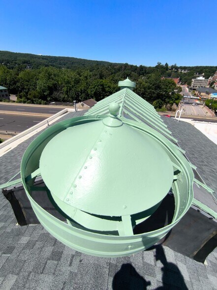 More Photos Of 149 Maple St, Naugatuck General Retail For Sale