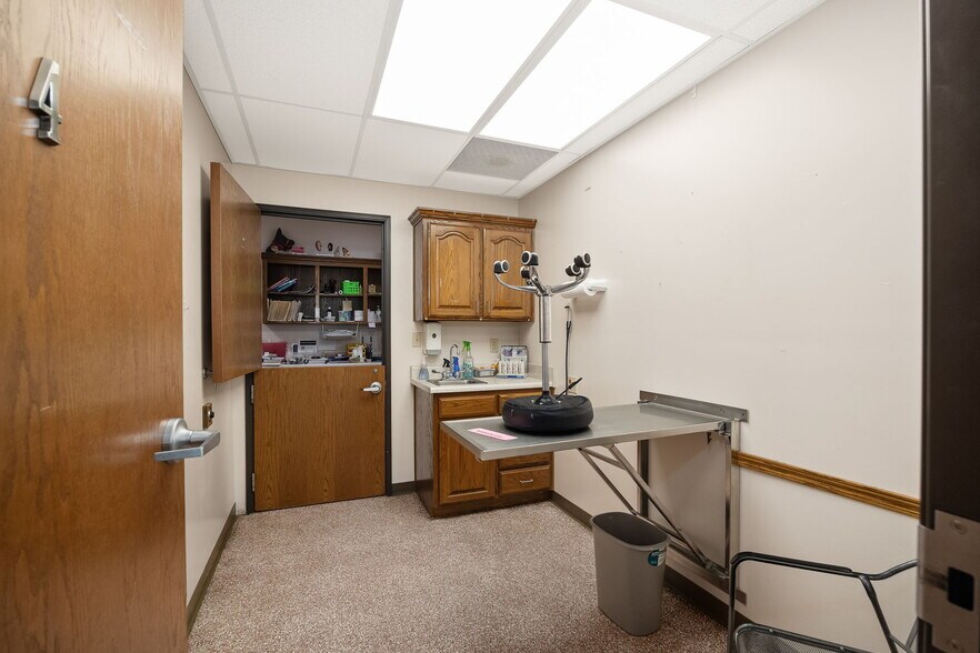 More Photos Of 20994 State Route K, Saint Joseph Office For Lease