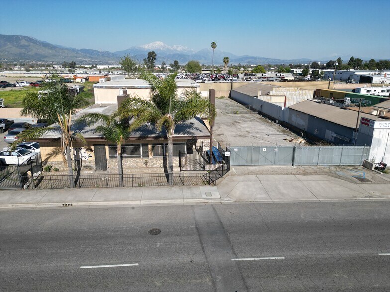 More Photos Of 651 N Waterman Ave, San Bernardino Storefront Retail Office For Sale