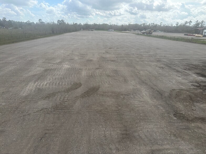 More Photos Of 820 Old Atascocita Rd, Huffman Land For Lease