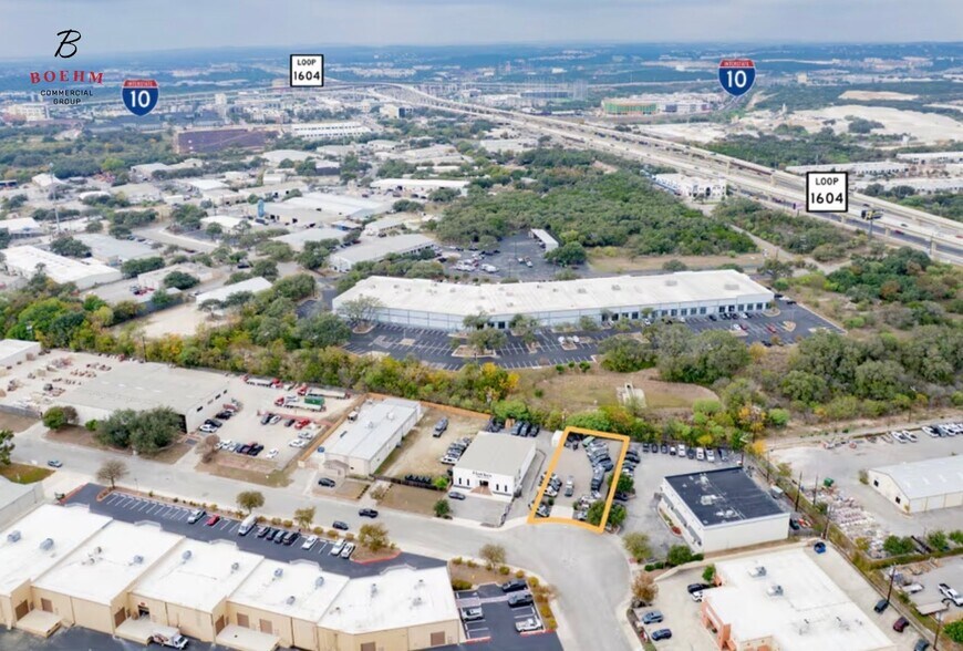 More Photos Of 16139 College Oak, San Antonio Land For Lease