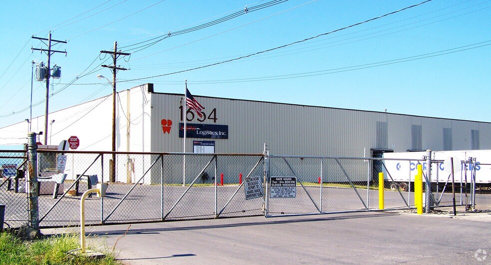 More Photos Of 1580 Williams Rd, Columbus Unknown For Lease