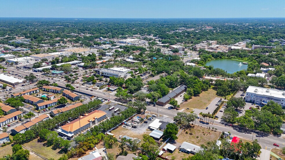 More Photos Of 504 S Kings Ave, Brandon Office For Sale