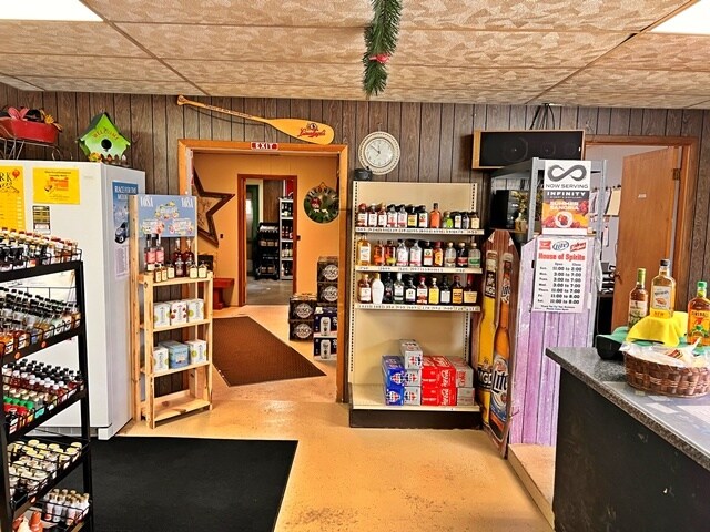 More Photos Of 503 E Elm Dr, Loyal Freestanding For Sale