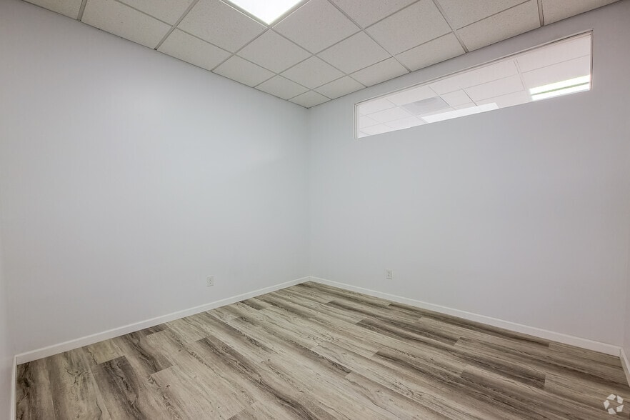 More Photos Of 5223 N El Dorado St, Stockton Office For Lease