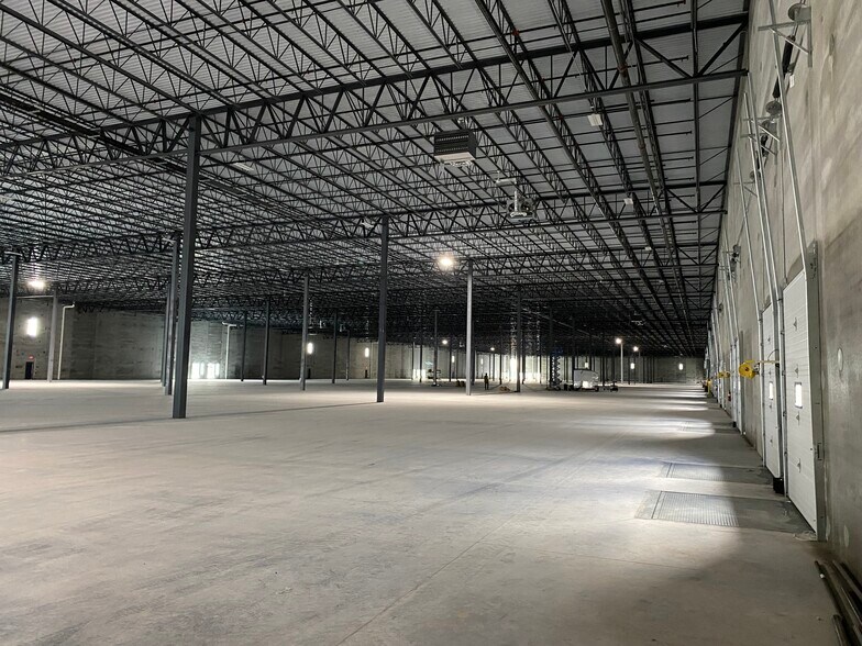 More Photos Of 3653 E. Milis Drive, Appleton Industrial For Lease