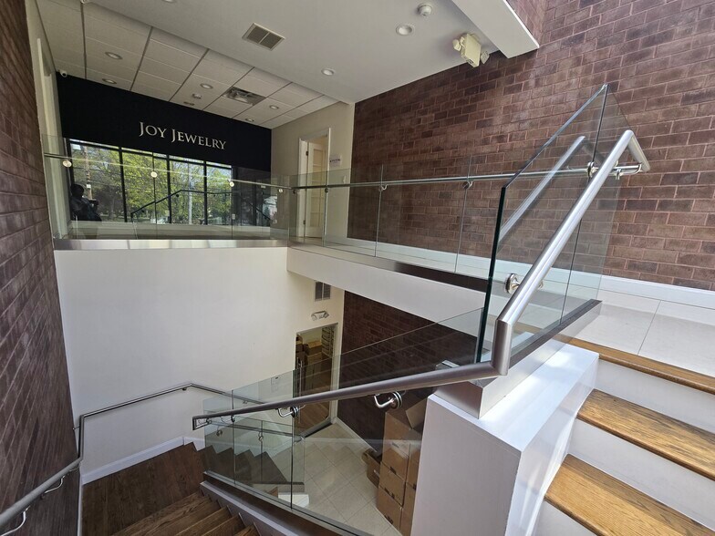 More Photos Of 228 Rivervale Rd, River Vale Office For Sale