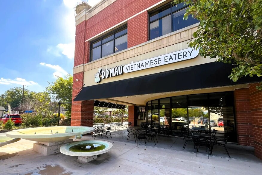 More Photos Of 20 Allen Ave, Webster Groves Office For Lease