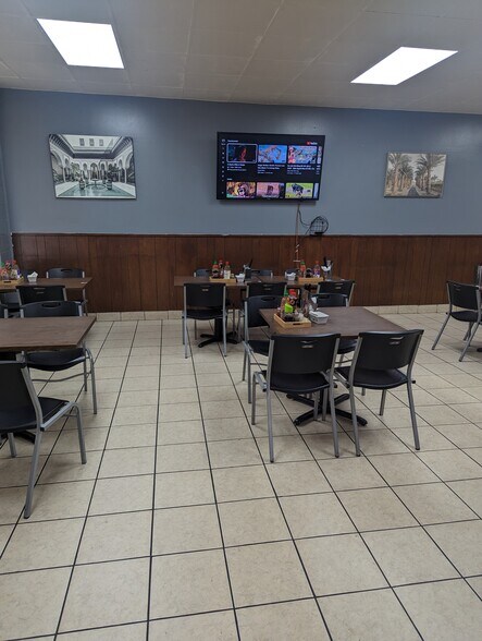 More Photos Of 4800-4816 Navy Rd, Millington Unknown For Lease