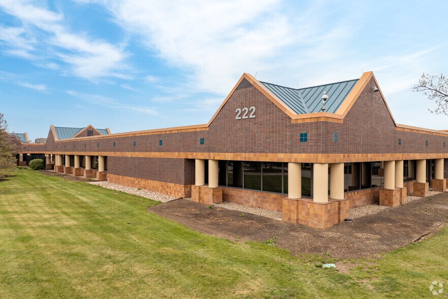 Primary Photo Of 222 S 84th St, Lincoln Office For Sale