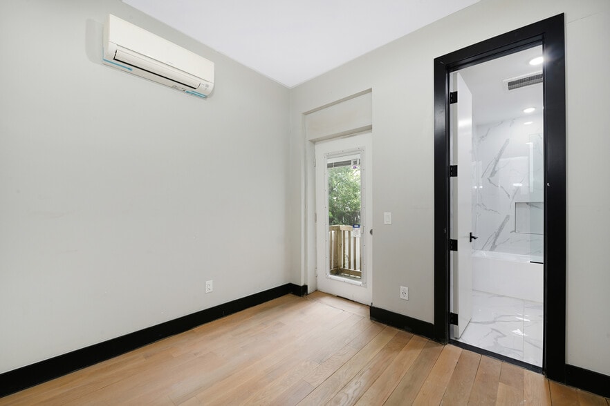 More Photos Of 208 15th St, Jersey City Apartments For Sale